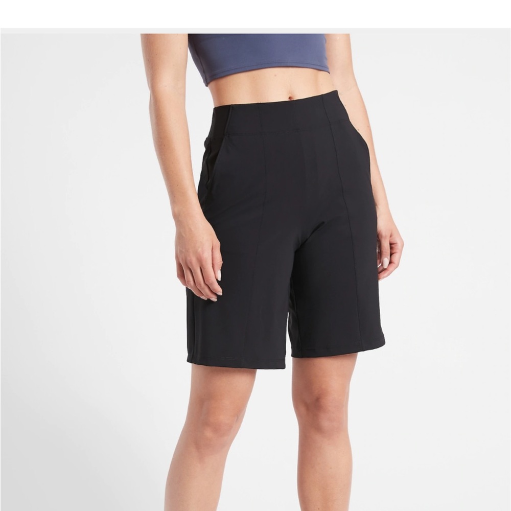 Athleta cosmic Bermuda shorts